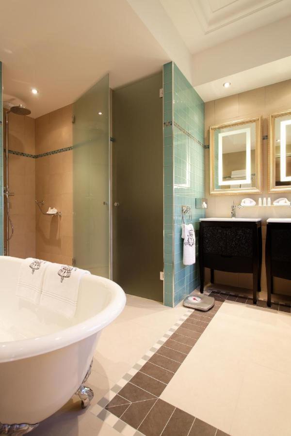 Center Luxury Apartamento *